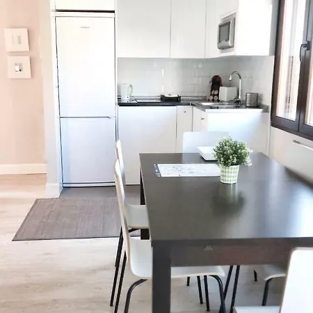 Leyenda De La Cava - Living Apartment *