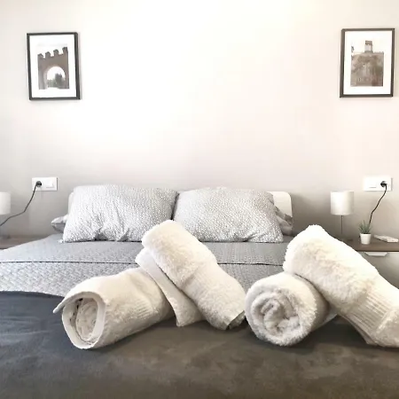 Leyenda De La Cava - Living 아파트 *