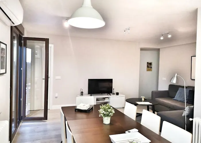 Leyenda De La Cava - Living Lägenhet *