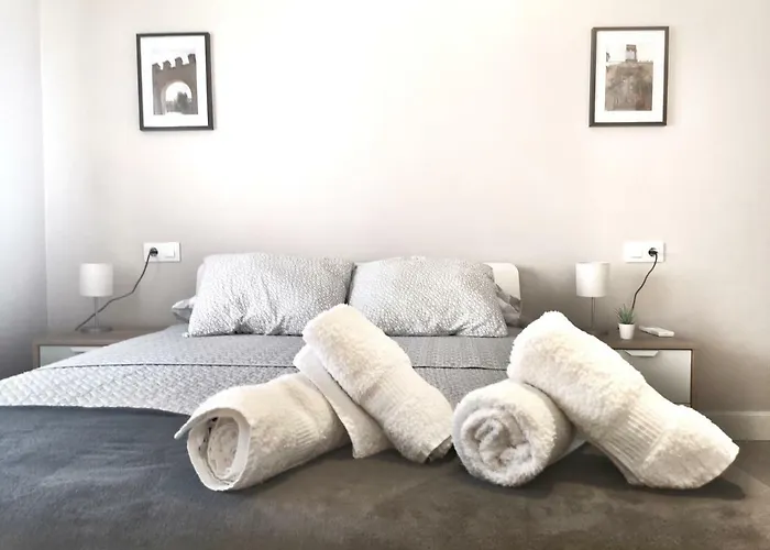 Leyenda De La Cava - Living 아파트 *